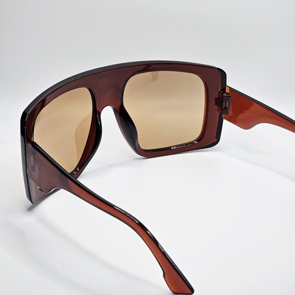 Solaris Shield - Picture 5 of 6